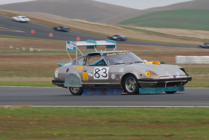 Illustration for article titled 24 Hours Of LeMons Arse Freeze-A-Palooza Über Gallery: Awesome Datsuns, Driven Nissans
